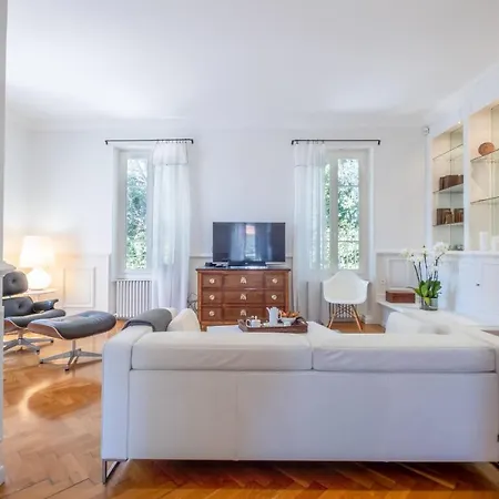 House With Heated Swimming Pool * Cannes